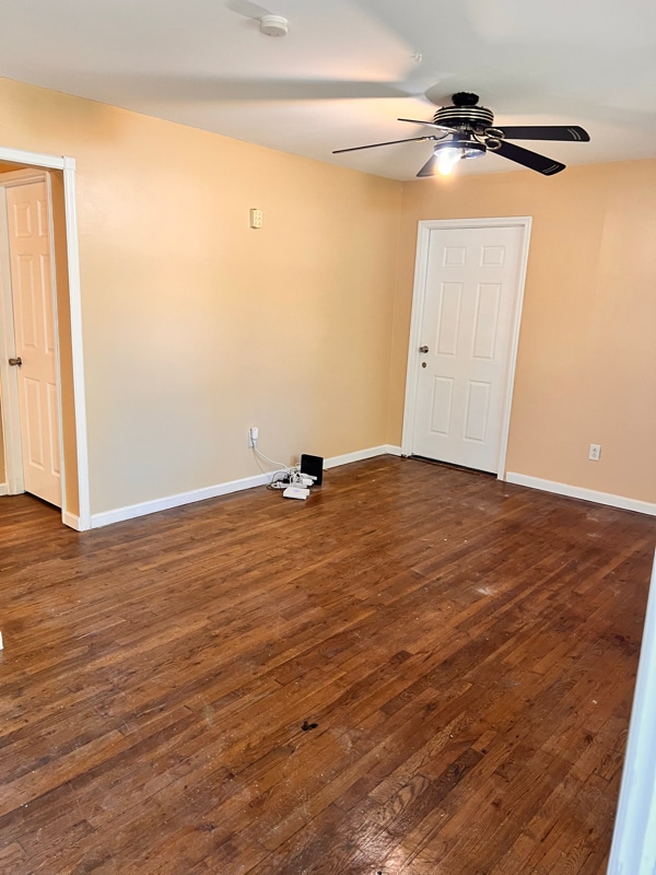 269 Louise Ave in Patchogue, NY - Building Photo - Building Photo