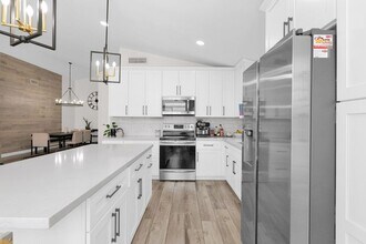 665 W Minton Dr in Tempe, AZ - Building Photo - Building Photo