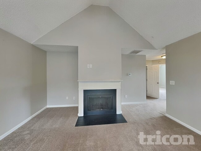 11842 Registry Blvd in Hampton, GA - Foto de edificio - Building Photo