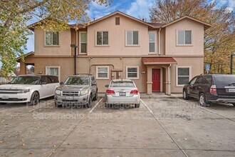 1916 Juliesse Ave in Sacramento, CA - Building Photo - Building Photo