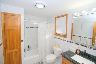 328 Washington St in Somerville, MA - Building Photo - Building Photo