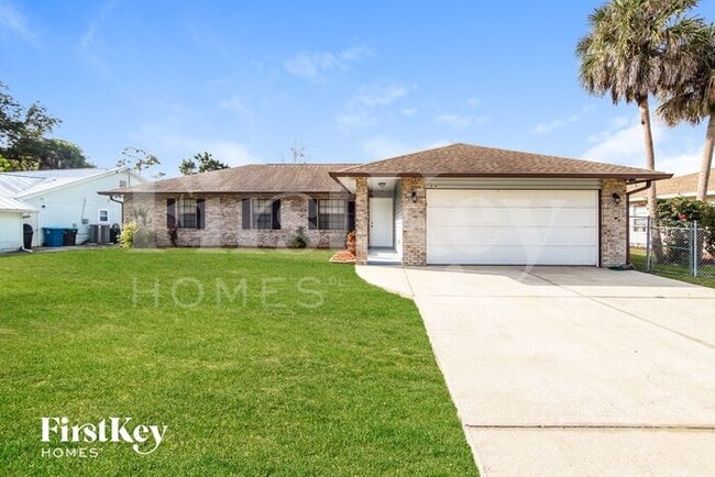 property at 419 Seahorse Cir SE