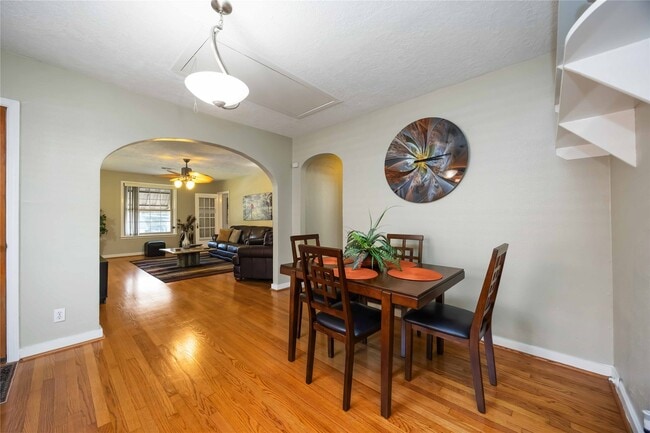 property at 2104 Winbern St