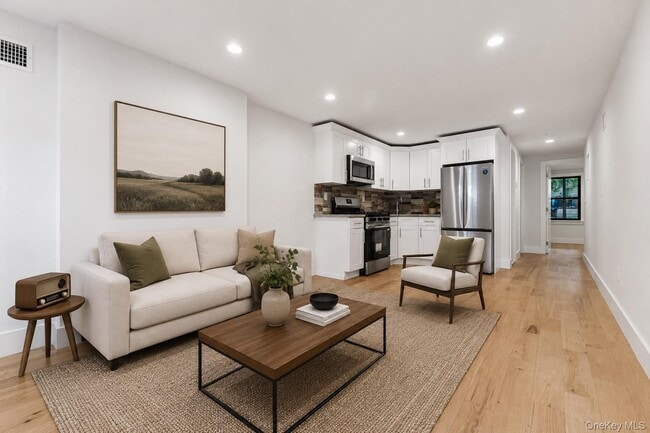property at 118 Cooper St