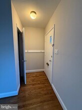 5852 Mt Vernon Dr in Alexandria, VA - Building Photo - Building Photo