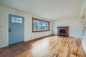 4660 Sioux Dr in Boulder, CO - Building Photo - Building Photo