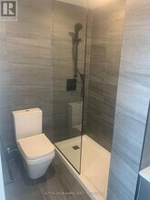 689 The Queensway in Toronto, ON - Building Photo - Building Photo