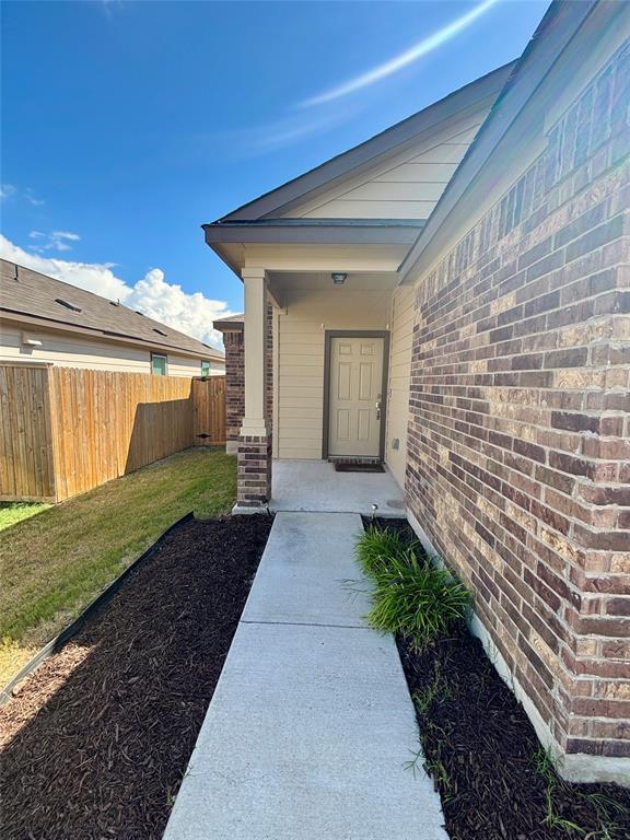 309 Bronco Billy Dr in Jarrell, TX - Building Photo - Building Photo