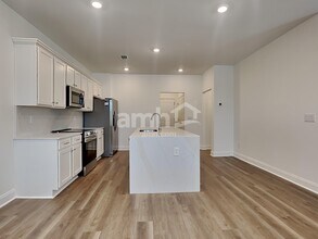 102 Slice Dr, Unit 10-12 in Summerville, SC - Building Photo - Building Photo