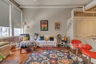 66 S Front St in Memphis, TN - Building Photo - Building Photo