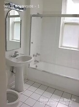 903 W Sunnyside Ave in Chicago, IL - Building Photo - Building Photo