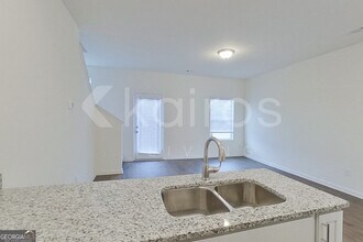 202 Long Is Dr in Cartersville, GA - Building Photo - Building Photo