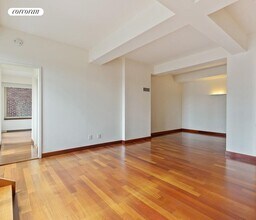 305 E 63rd St in New York, NY - Building Photo - Building Photo