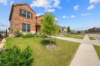 6605 Apache Plum Ln in Spicewood, TX - Building Photo - Building Photo
