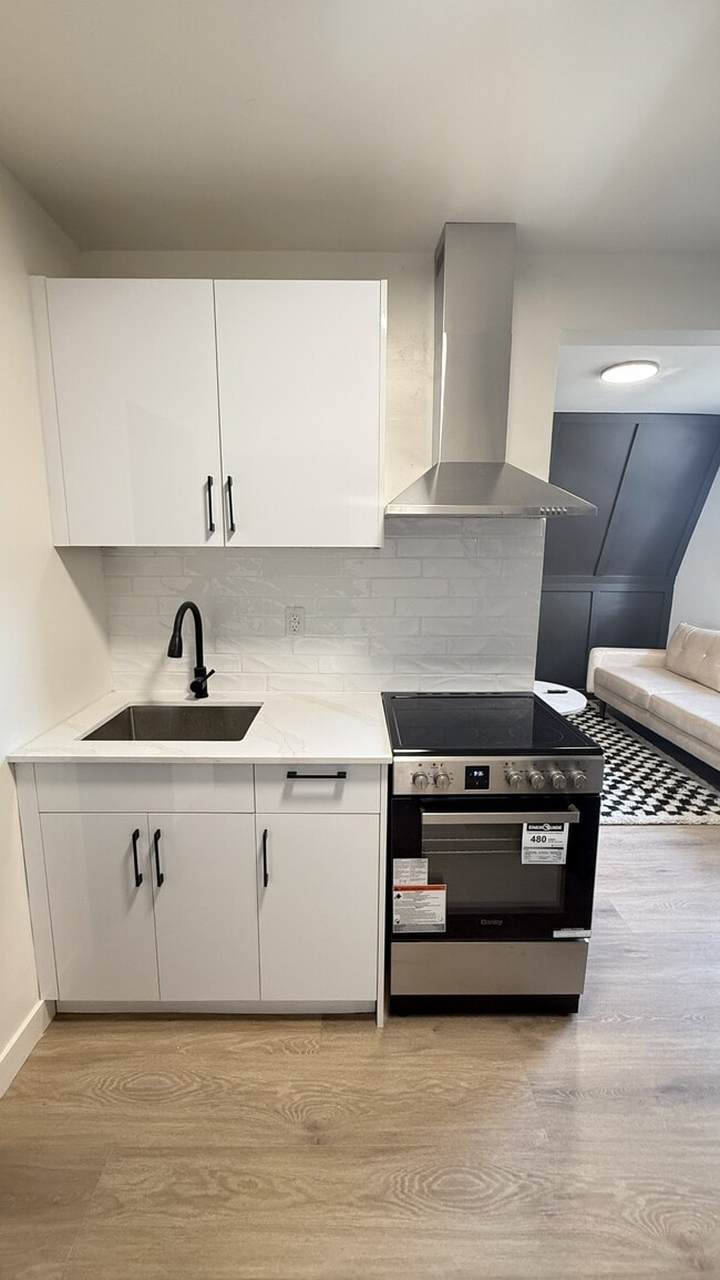 62 Triller Ave in Toronto, ON - Building Photo - Building Photo