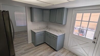 14852 N 24th Dr in Phoenix, AZ - Building Photo - Building Photo