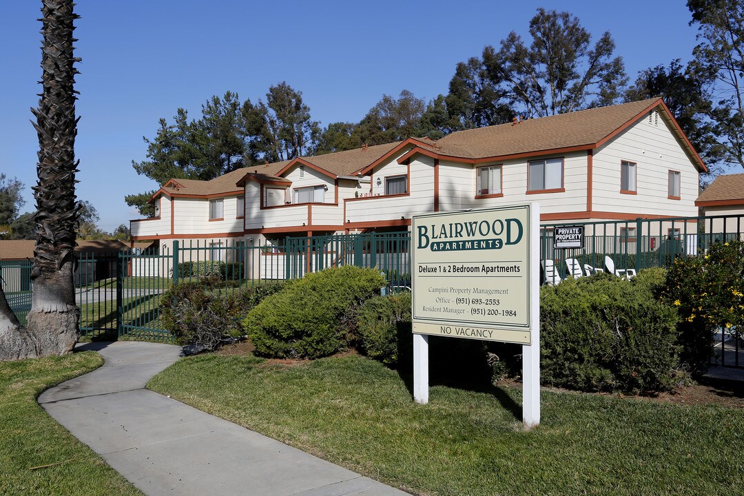 Blairwood Apartments in Murrieta, CA - Foto de edificio