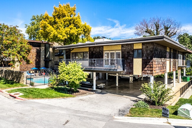 Jefferson Manor in Kansas City, MO - Building Photo - Building Photo