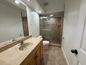 12117 Walden Woods Dr in Orlando, FL - Building Photo - Building Photo