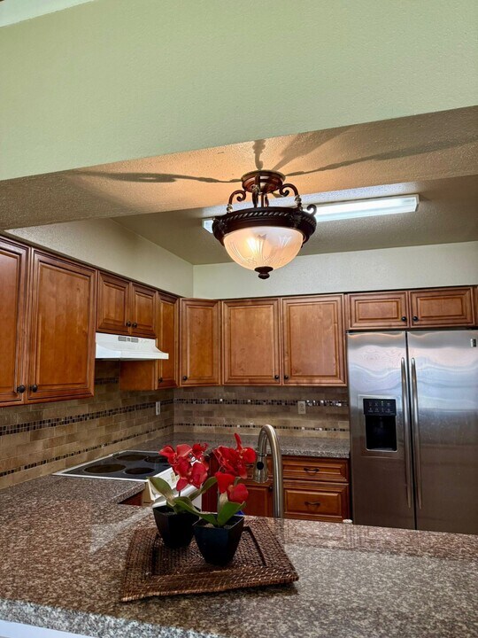 12282 Wild Pine Dr in Houston, TX - Building Photo