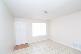 10151 Guidy Ln in Pensacola, FL - Building Photo - Building Photo