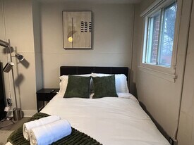 23 Russell Ave, Unit SI ID1506206P in Ottawa, ON - Building Photo