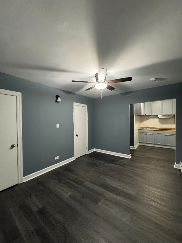 2624 N Milwaukee Ave in Chicago, IL - Building Photo - Building Photo