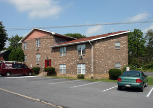 West End Apartments in Allentown, PA - Building Photo - Building Photo