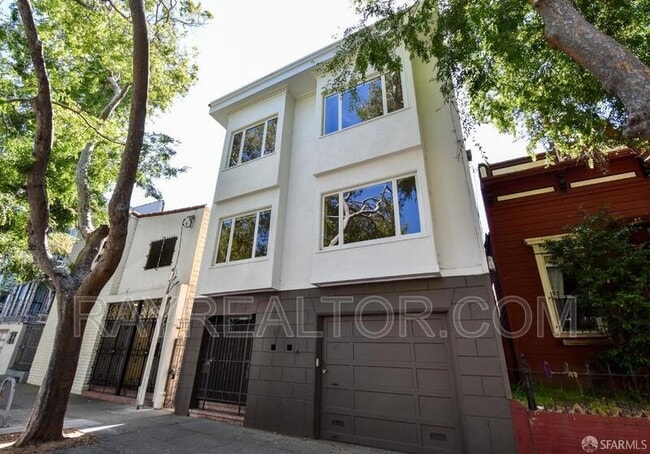 property at 2760 Folsom St