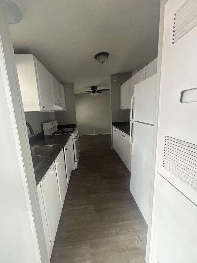 3601 E Wyoming Ave in Las Vegas, NV - Building Photo - Building Photo