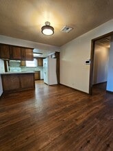 1400 Peach Tree Ln in Norman, OK - Building Photo - Building Photo