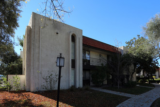 Casa Del Cerro in San Diego, CA - Building Photo - Building Photo