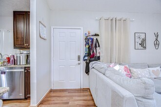 2926 Lichen Ln in Clearwater, FL - Building Photo - Building Photo