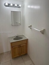 8226 Crespi Blvd in Miami Beach, FL - Building Photo - Building Photo