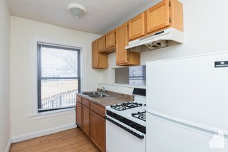 5945 N Paulina St, Unit 5943-2 in Chicago, IL - Building Photo - Building Photo