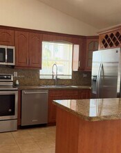 18645 NW 54th Ct in Miami Gardens, FL - Building Photo - Building Photo