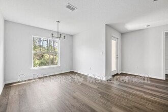 43 Pony Express Dr in Palm Coast, FL - Building Photo - Building Photo