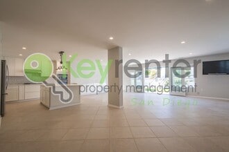 12338 Holland Rd in Poway, CA - Building Photo - Building Photo