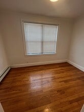 23 Clark St in Yonkers, NY - Building Photo - Building Photo