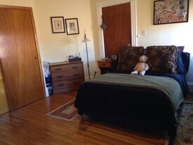 547 Broadway, Unit 3