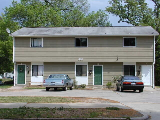 301 S Guthrie Ave in Durham, NC - Building Photo