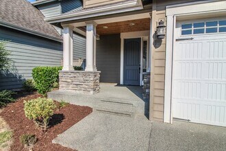 319 204th St SE in Bothell, WA - Building Photo - Building Photo