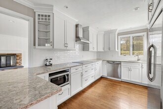 41 Butternut Ln in Fairfield, CT - Building Photo - Building Photo