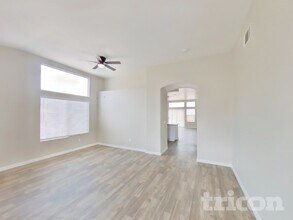 600 Rio Del Sol Dr in North Las Vegas, NV - Building Photo - Building Photo