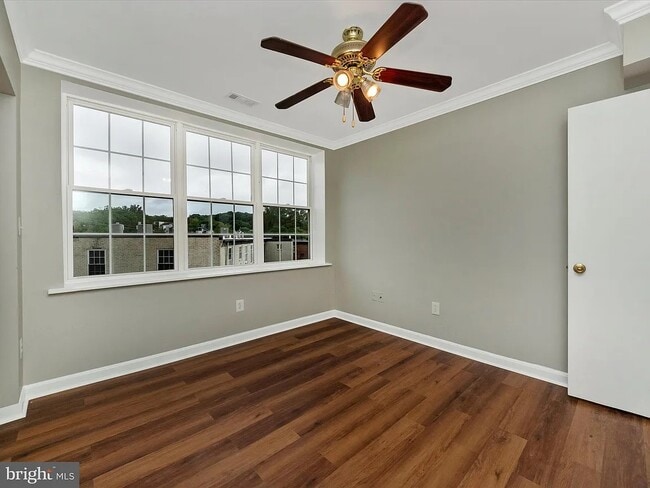 property at 29 46th St SE