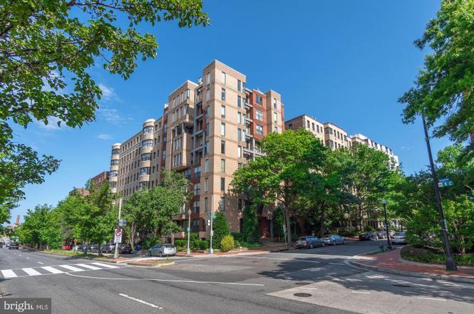 2501 K St NW, Unit 3B in Washington, DC - Foto de edificio
