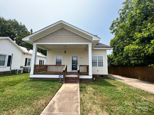 property at 19825 Mulberry St