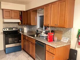 607 Sussex St in Harrison, NJ - Building Photo