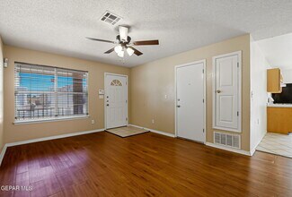 12504 Jon Evans Dr in El Paso, TX - Building Photo - Building Photo