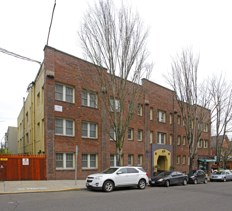 Savoy Apartments in Portland, OR - Foto de edificio